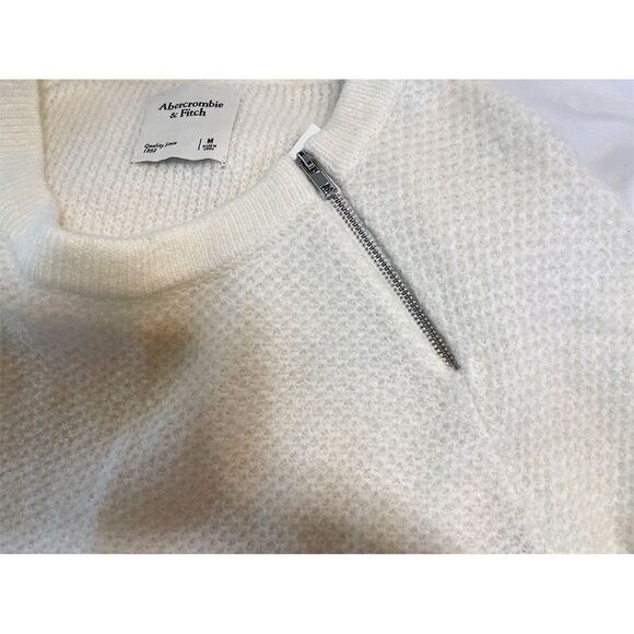 Abercrombie & Fitch Crewneck Knit Sweater | Zip Shoulder Cream NWT - Picture 5 of 11